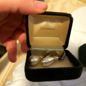 Giovanni earrings